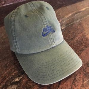 Nike SB dad hat
